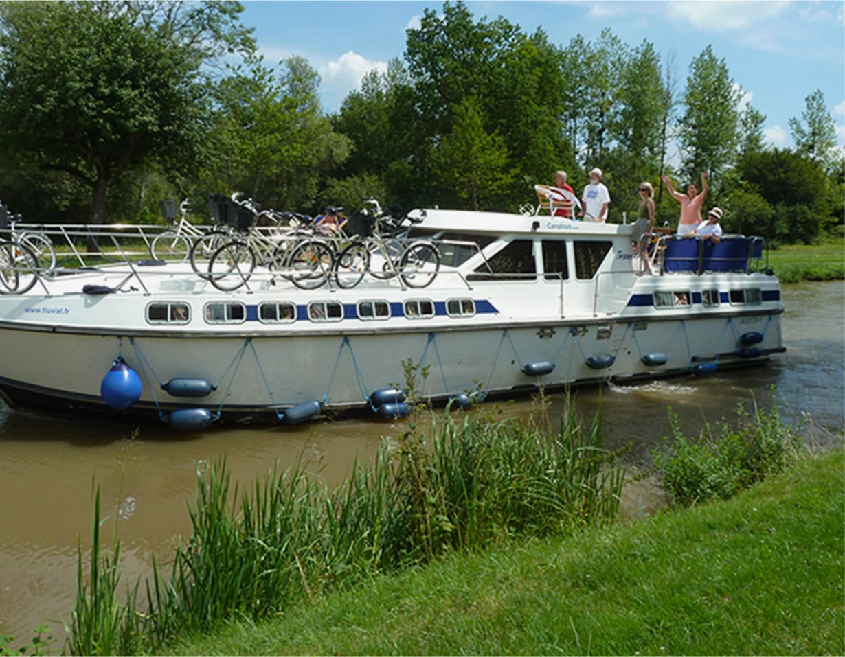 Vacances en bateau : comprendre la signalisation 🚩