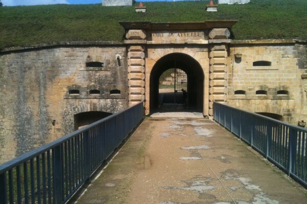 Die Festung von Ayvelles