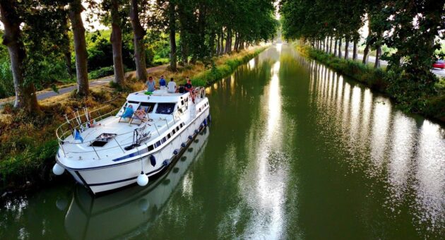 L’histoire et la croisière fluviale sur le Canal du Midi