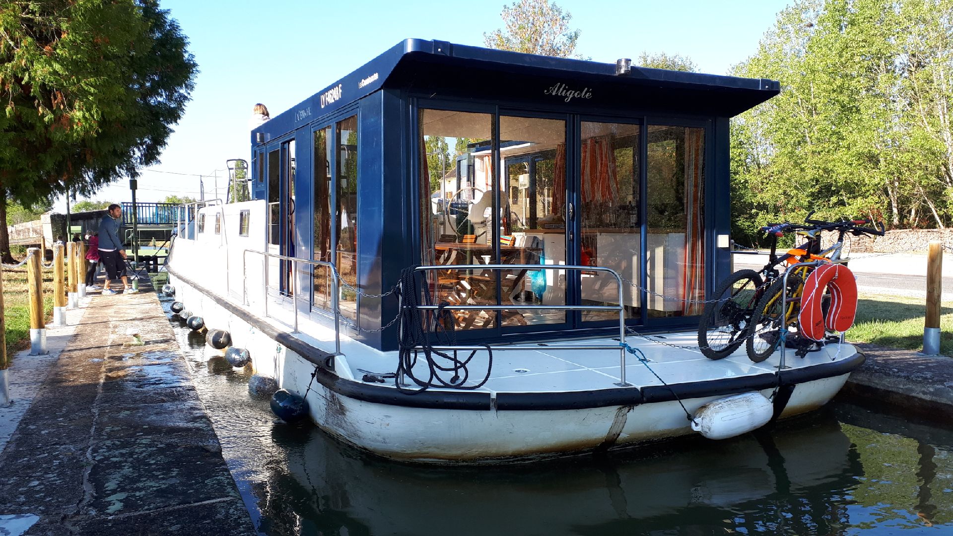 Le canal de Bourgogne en bateau : Nos itinéraires coup de cœur