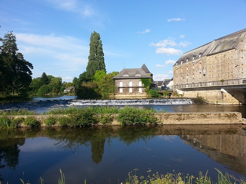 L'Oust et le canal - © Quoique