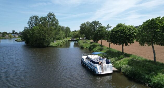 🚤 Découvrez la Bretagne autrement grâce à nos croisières fluviales