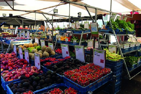 Gourmet markets in July and August