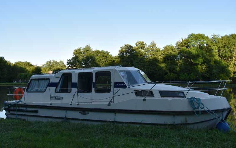 Riviera 920