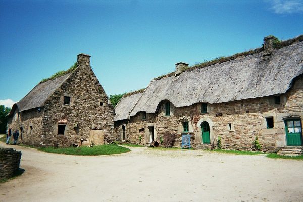 Das traditionelle Dorf Poul-Fétan.