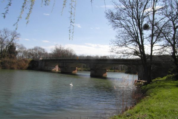 Cuisery, village du livre